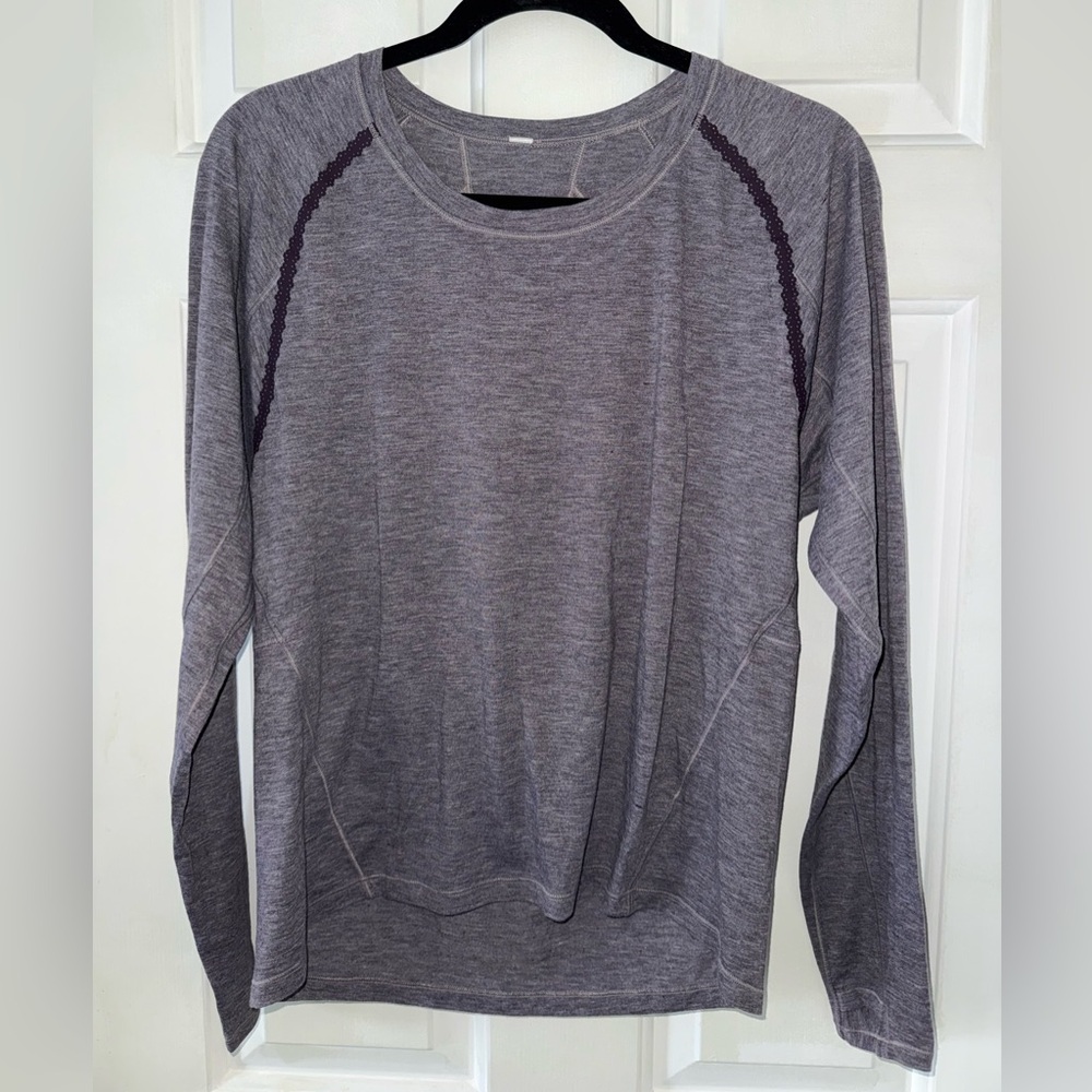 Lululemon Women's Long Sleeve Top